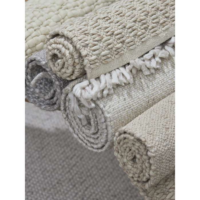 Ковер из переработанного пластика светло-серого цвета из коллекции ethnic, 120х180 см Tkano TK24-DR0038